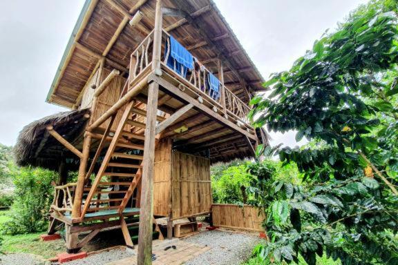 Maracumbo Lodge Mompiche Exterior photo