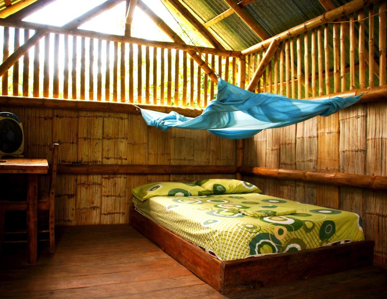 Maracumbo Lodge Mompiche Exterior photo