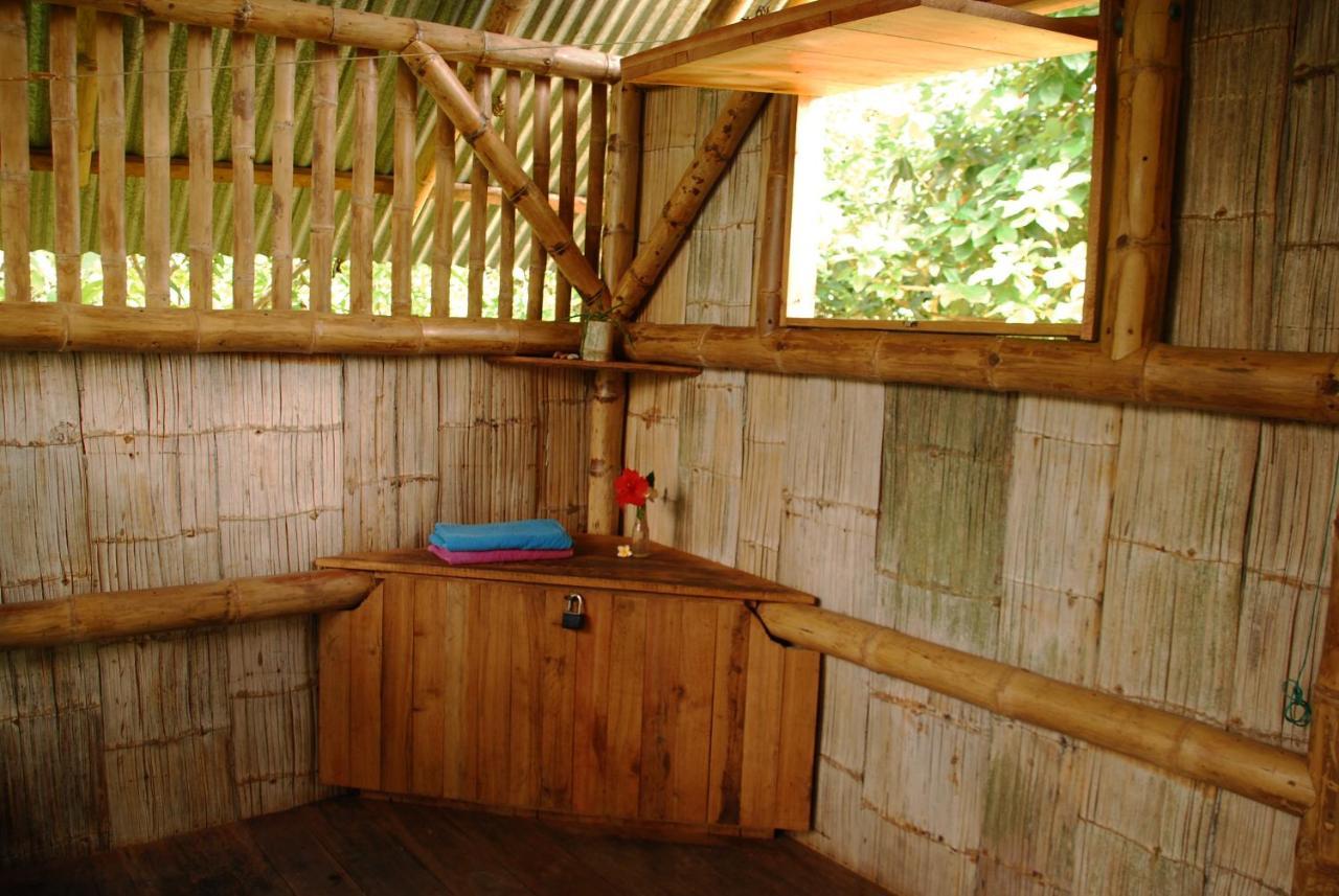 Maracumbo Lodge Mompiche Exterior photo